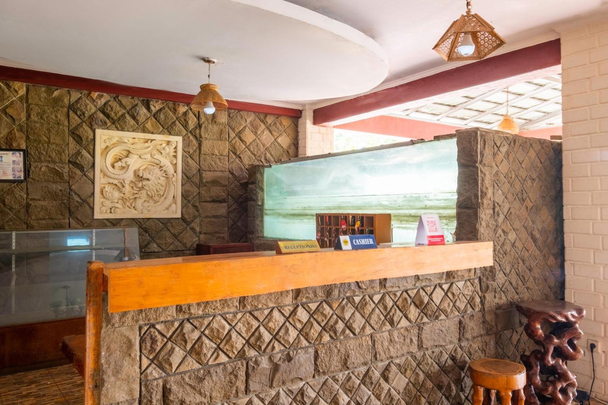Oyo 2278 Cikidang Hunting Resort Sukabumi Esterno foto